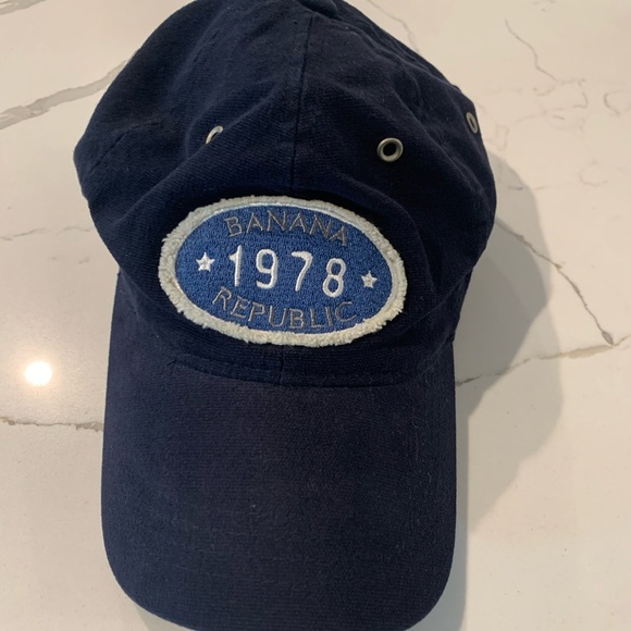 Banana Republic Baseball Cap - Vintage - Picture 2 of 5